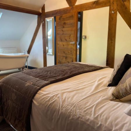 Betsey Trotwood. Historic Stylish 2-Bed Cottage. Blundeston Eksteriør bilde